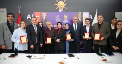 AK Parti Mudanya Teşkilatı 2025 Yılını 1601 Yeni Üye ile Tamamladı