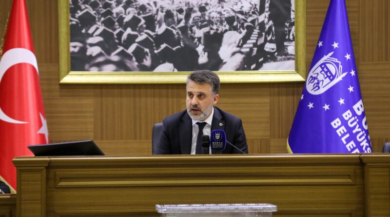 Bursa Büyükşehir’de Başkanvekilliğine Şahin Biba seçildi